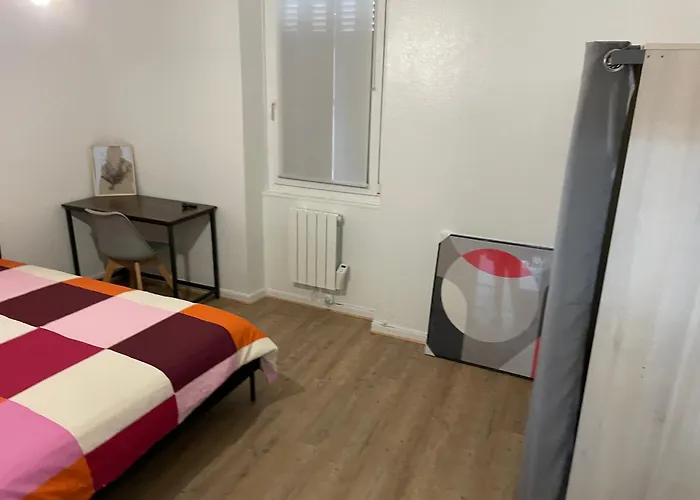 Joli T2, A 5 Min - Chez Marc Et Patricia Apartment *