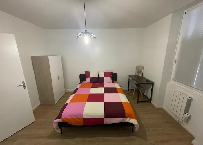 Joli T2, A 5 Min - Chez Marc Et Patricia Apartment *